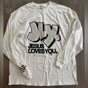 Jesus Loves You Graphic Long Sleeve Tee – Unisex XL